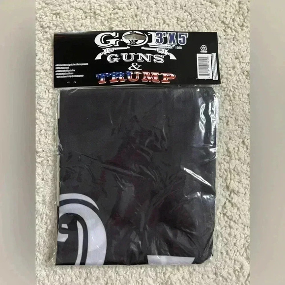 God Guns Trump Flag Size 3’X5’ NEW In Package - Picture 2 of 4
